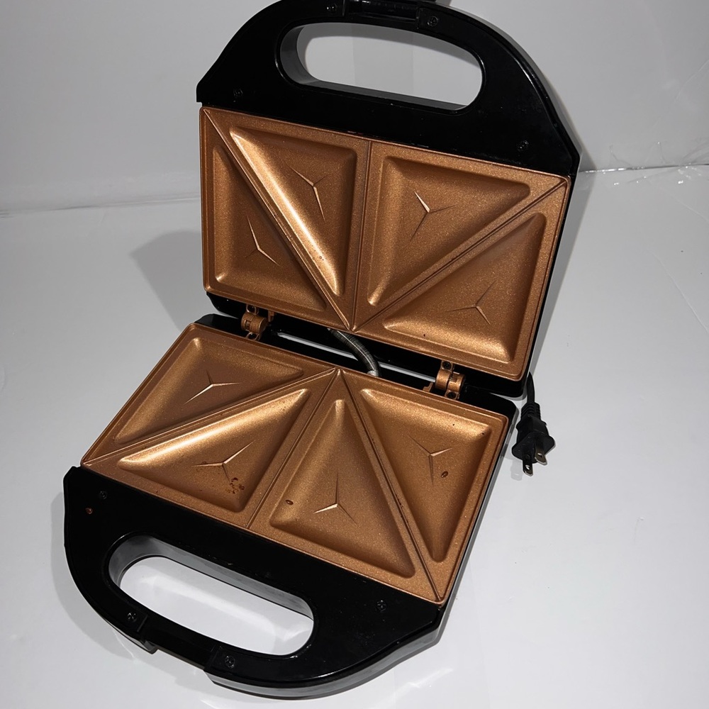 Gotham panini press